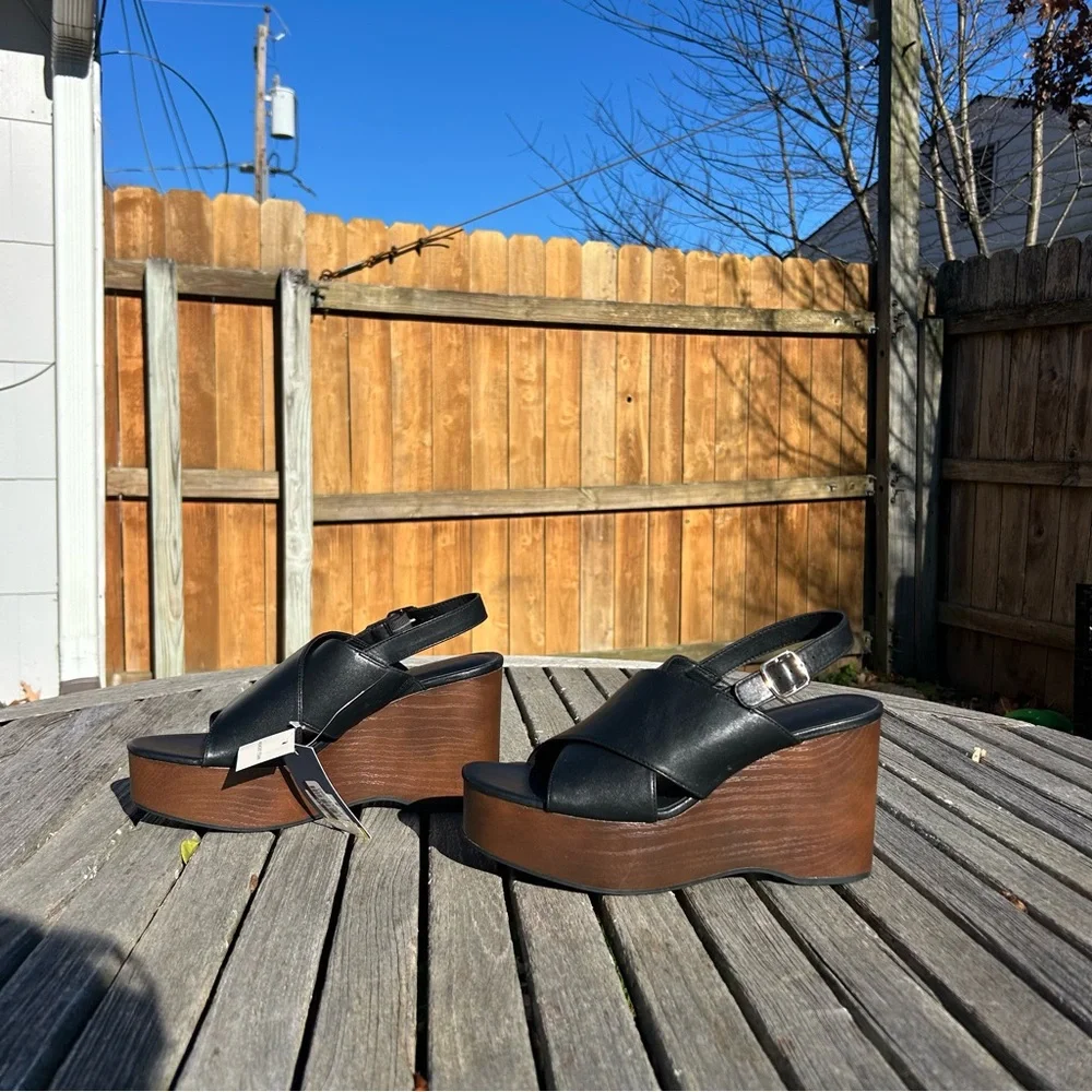 Women's Naomi Wood Wedge Heels with Memory Foam Insole -Universal Thread size 11